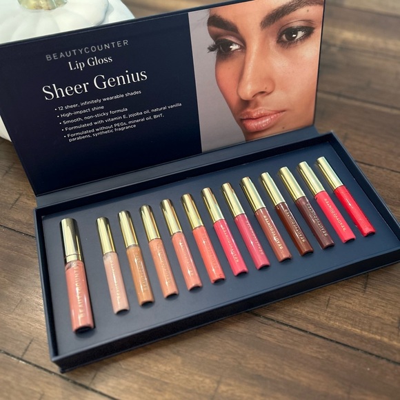 Beautycounter Lip Gloss in Buff- NEW 3.4ml size - Picture 4 of 5